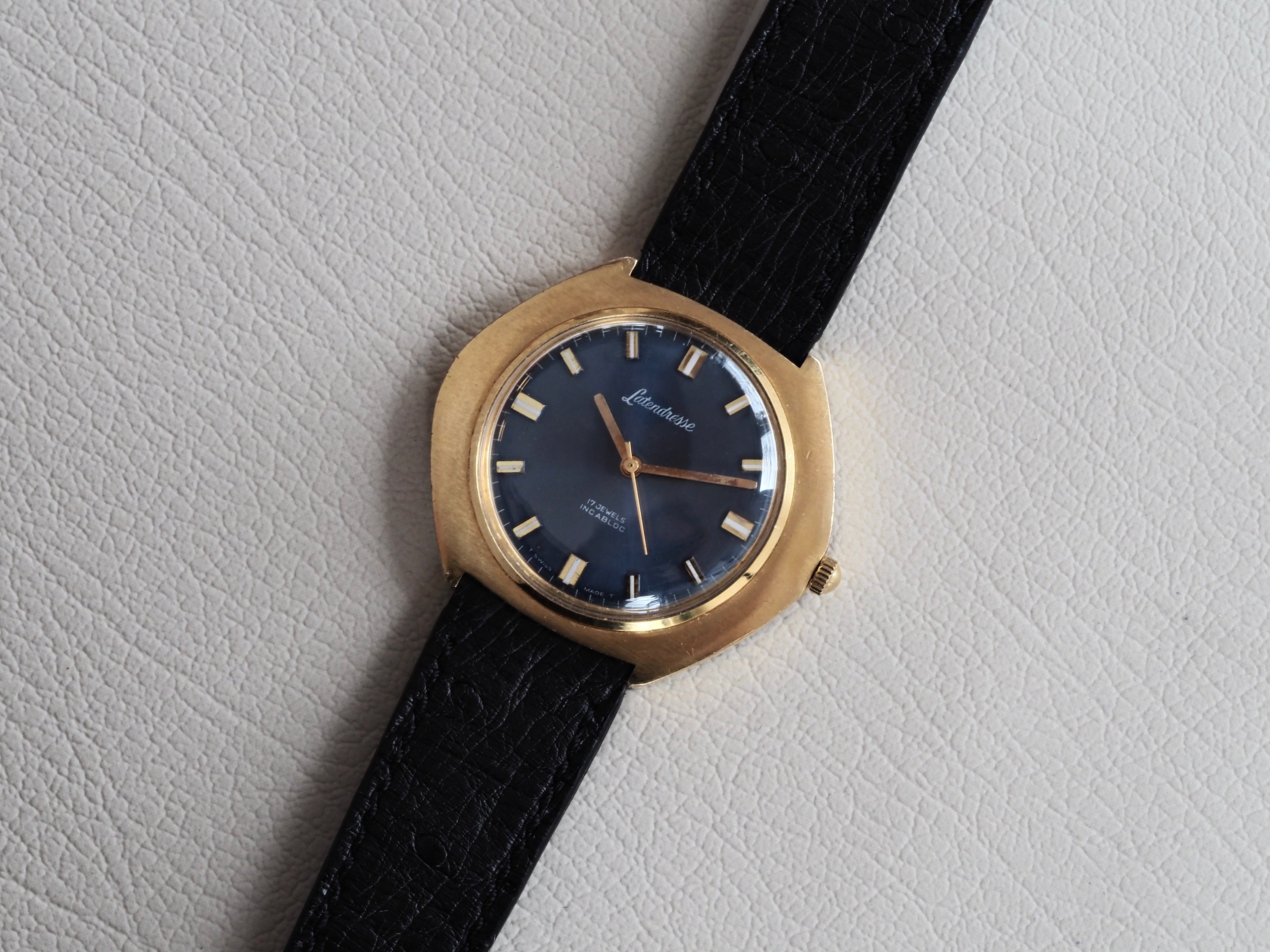 Montre vintage Latendresse, pour homme, proposée par Maison Vintage Watches.