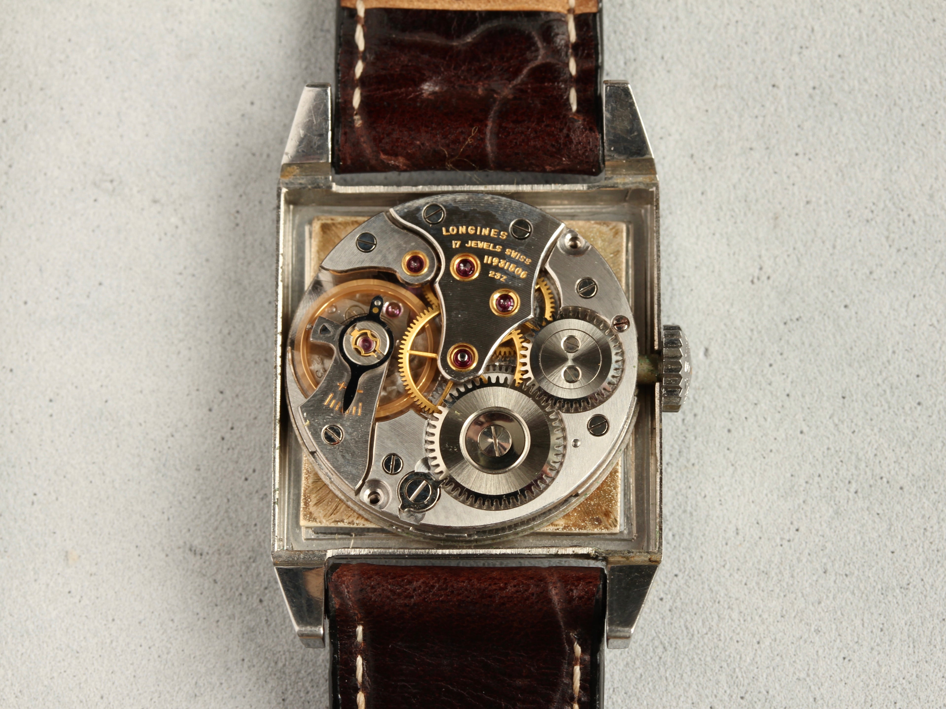 Montre vintage Longines 6473, pour homme, proposée par Maison Vintage Watches.