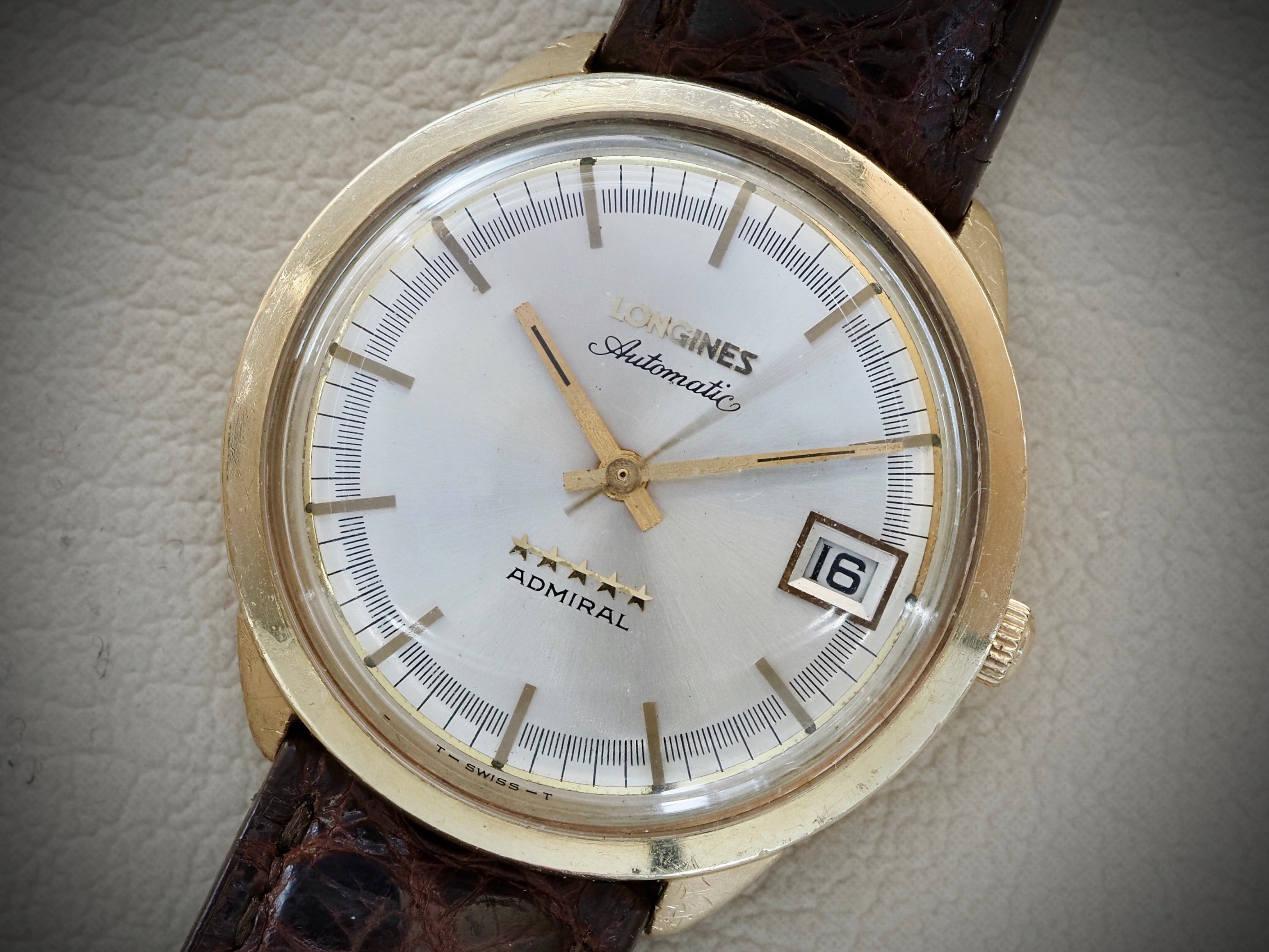Montre vintage Longines Admiral, pour homme, proposée par Maison Vintage Watches.