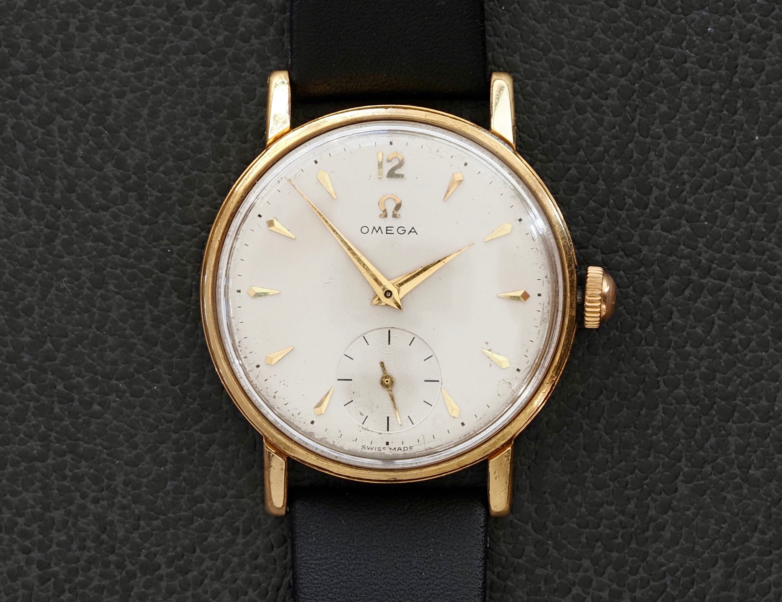 Montre vintage Omega CK, pour homme, proposée par Maison Vintage Watches.
