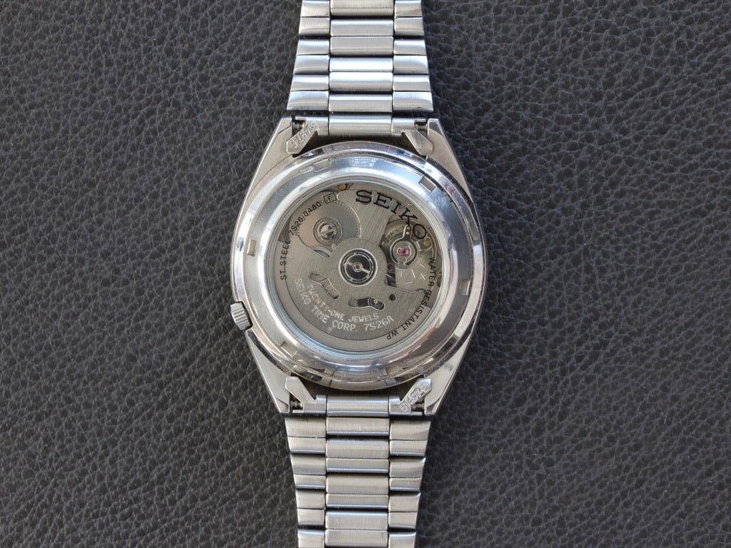 Montre vintage Seiko 5 SNK, pour homme, proposée par Maison Vintage Watches.